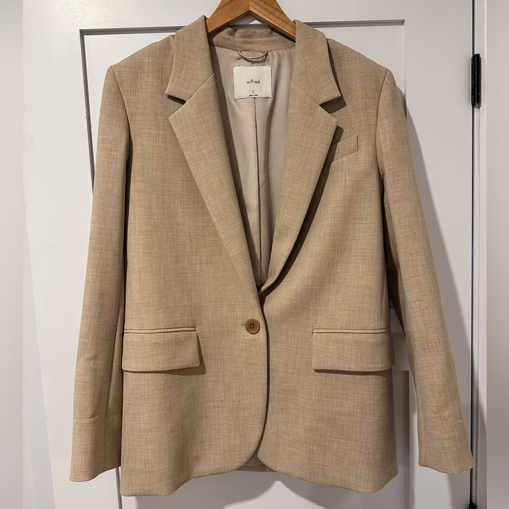 Wilfred boyfriend blazer